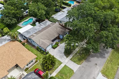 5421 Buchanan St, Hollywood, FL 33021 - Photo 38