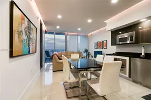 92 SW 3rd St, Miami, FL 33130 - Photo 1