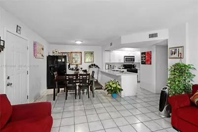 8640 SW 212th St #303, Cutler Bay, FL 33189 - Photo 12