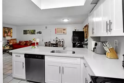 8640 SW 212th St #303, Cutler Bay, FL 33189 - Photo 16