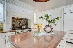 16740 Berkshire Ct, Southwest Ranches, FL 33331 - Photo 2