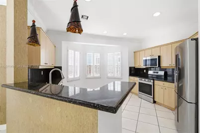 15203 SW 142nd Ave, Miami, FL 33177 - Photo 6