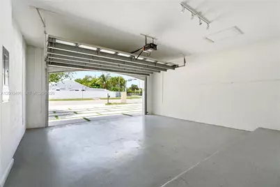 15203 SW 142nd Ave, Miami, FL 33177 - Photo 20