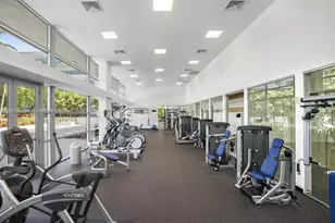 2950 NE 188th St, Aventura, FL 33180 - Photo 16
