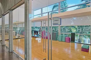 2950 NE 188th St, Aventura, FL 33180 - Photo 20