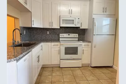 [Address not provided], Tamarac, FL 33321 - Photo 6