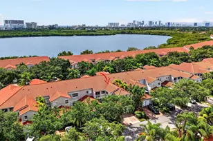 1581 Yellowheart Way, Hollywood, FL 33019 - Photo 48