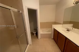 7931 NW 114th Ct, Doral, FL 33178 - Photo 22