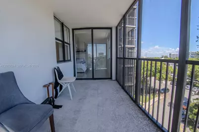 20100 W Country Club Dr #504, Aventura, FL 33180 - Photo 20