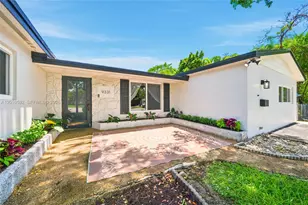 9331 SW 104th Ct, Miami, FL 33176 - Photo 6