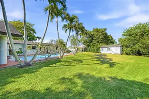 9331 SW 104th Ct, Miami, FL 33176 - Photo 36