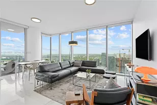 700 NE 26th Terrace, Miami, FL 33137 - Photo 4