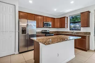 6978 Broadland Wy, Coconut Creek, FL 33073 - Photo 6