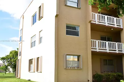 9321 Sunrise Lakes Blvd #201, Sunrise, FL 33322 - Photo 24