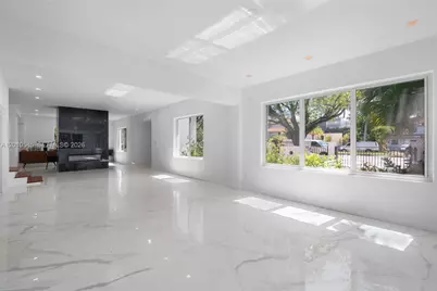 5824 Alton Rd, Miami Beach, FL 33140 - Photo 4