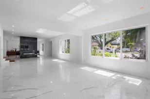 5824 Alton Rd, Miami Beach, FL 33140 - Photo 4