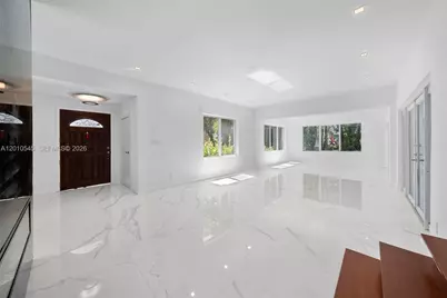 5824 Alton Rd, Miami Beach, FL 33140 - Photo 4