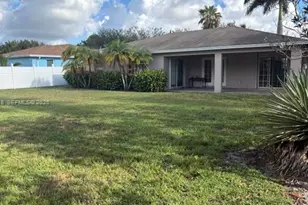 774 NW 16th Pl, Pompano Beach, FL 33060 - Photo 10