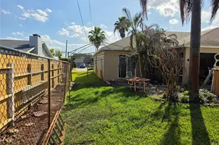 2637 SW Monterrey Ln, Port Saint Lucie, FL 34953 - Photo 28