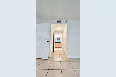 4241 San Marino Boulevard #108, West Palm Beach, FL 33409 - Photo 12