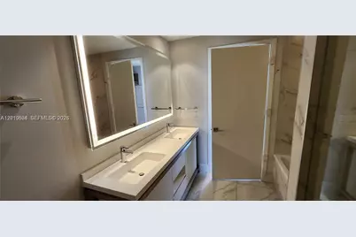 2000 Metropica Way #2304, Sunrise, FL 33323 - Photo 12