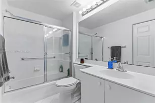 7765 Yardley Dr, Tamarac, FL 33321 - Photo 12