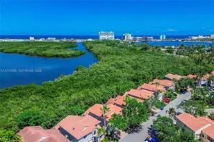 1065 Weeping Willow Way, Hollywood, FL 33019 - Photo 38