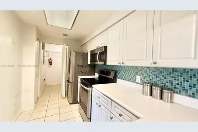 2726 Anzio Ct #306, Palm Beach Gardens, FL 33410 - Photo 10