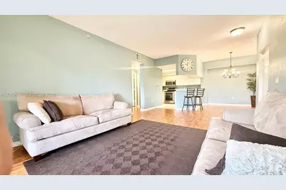 2726 Anzio Ct #306, Palm Beach Gardens, FL 33410 - Photo 4