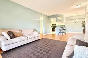 2726 Anzio Ct, Palm Beach Gardens, FL 33410 - Photo 4