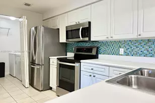 2726 Anzio Ct, Palm Beach Gardens, FL 33410 - Photo 6