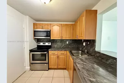 9143 SW 77th Ave #B109, Miami, FL 33156 - Photo 1