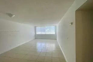 9143 SW 77th Ave, Miami, FL 33156 - Photo 2