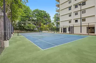 2575 S Bayshore Dr, Miami, FL 33133 - Photo 26