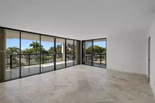 2575 S Bayshore Dr, Miami, FL 33133 - Photo 2