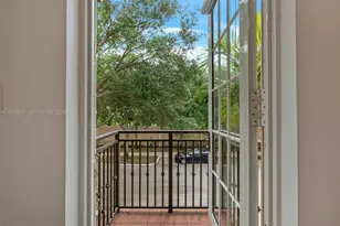 483 SW 147th Ter, Pembroke Pines, FL 33027 - Photo 26