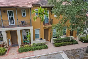 483 SW 147th Ter, Pembroke Pines, FL 33027 - Photo 30