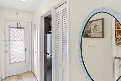 2600 Diana Dr #119, Hallandale Beach, FL 33009 - Photo 22