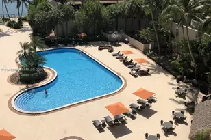 540 Brickell Key Dr, Miami, FL 33131 - Photo 18
