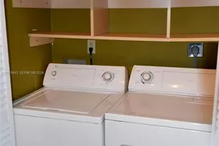 540 Brickell Key Dr, Miami, FL 33131 - Photo 12