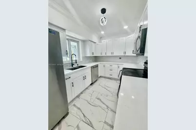 15925 NE 18th Ave, North Miami Beach, FL 33162 - Photo 28
