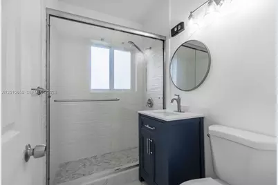 15925 NE 18th Ave, North Miami Beach, FL 33162 - Photo 40
