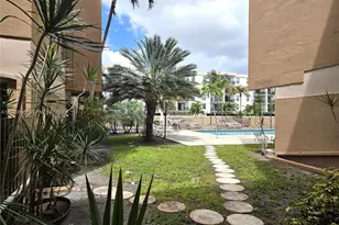 4670 W 13th Ln, Hialeah, FL 33012 - Photo 18