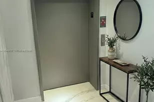 16385 Biscayne Blvd, North Miami Beach, FL 33160 - Photo 2