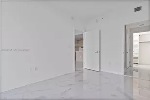 16385 Biscayne Blvd, North Miami Beach, FL 33160 - Photo 36
