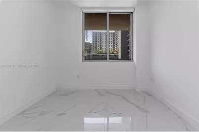 16385 Biscayne Blvd #717, North Miami Beach, FL 33160 - Photo 12