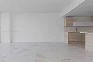 16385 Biscayne Blvd, North Miami Beach, FL 33160 - Photo 30