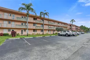 5950 Del Lago Cir, Sunrise, FL 33313 - Photo 52