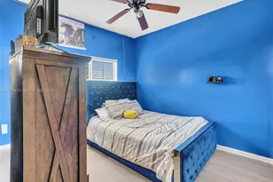 7659 N Stonecreek Circle, Davie, FL 33024 - Photo 30