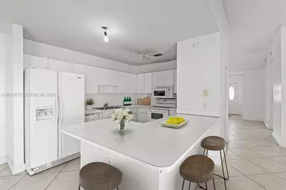 14300 SW 52nd St, Miami, FL 33175 - Photo 20